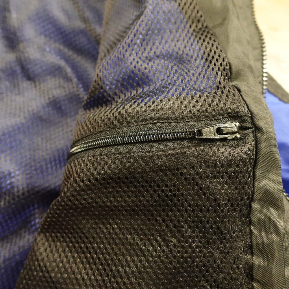 Marlboro windbreaker jacket full zip adult medium blue black rain proof vintage - Picture 13 of 14